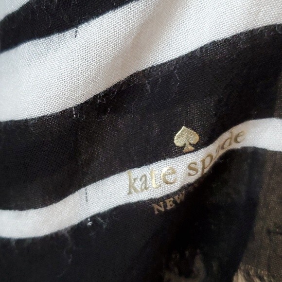 KATE SPADE NAVY BLUE WHITE STRIPE LIGHTWEIGHT SCARF WRAP NAUTICAL SUMMER BEACHY - Picture 4 of 11